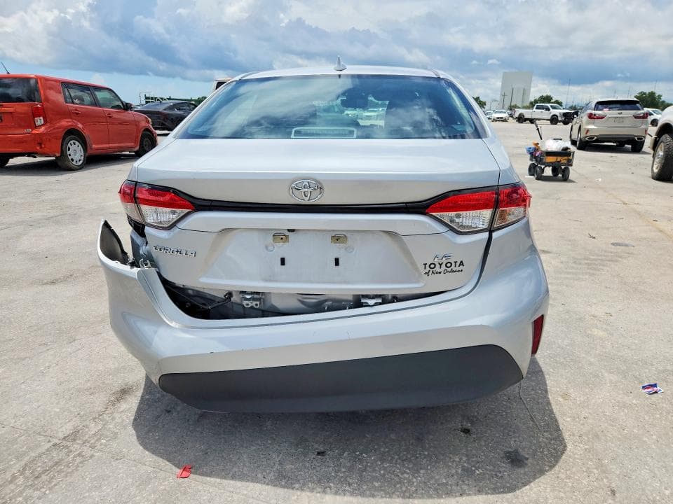 2026 TOYOTA COROLLA LE 6