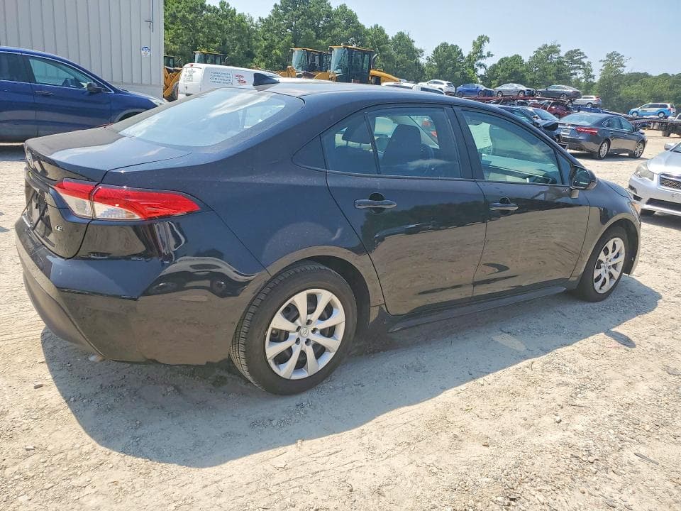 2025 TOYOTA COROLLA LE 3