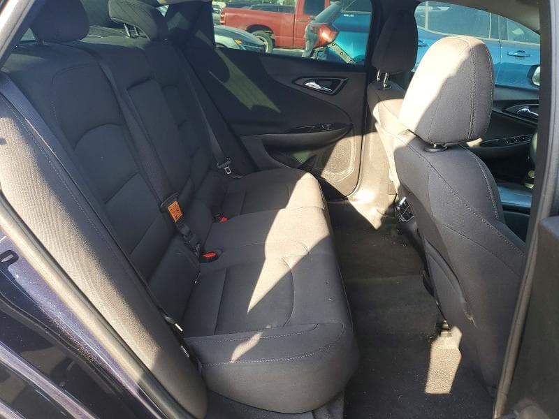 2017 CHEVROLET MALIBU LT 10
