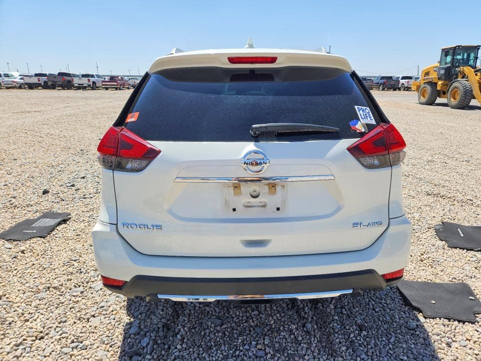2017 NISSAN ROGUE SL 6