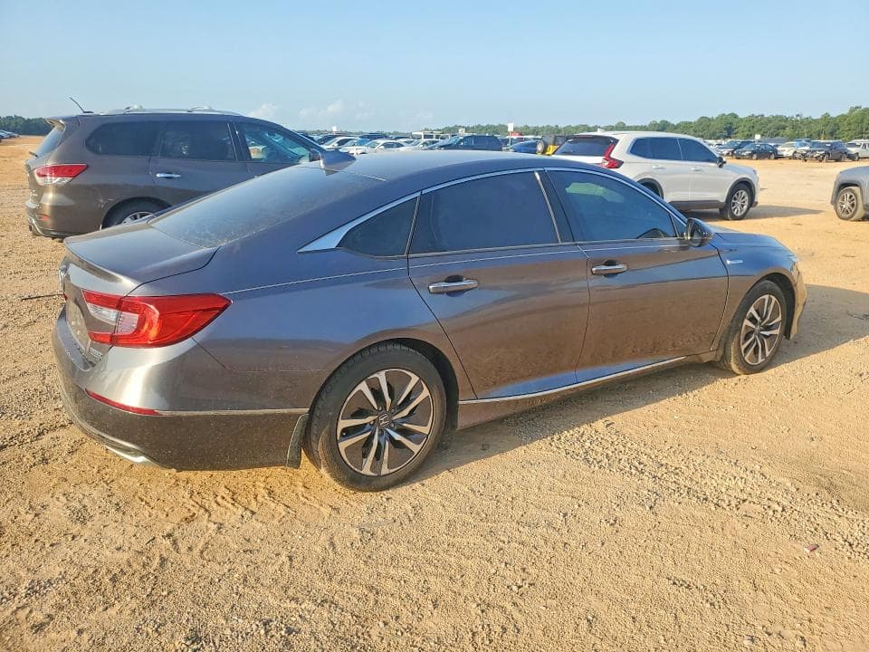 2019 HONDA ACCORD TOURING HYBRID 3