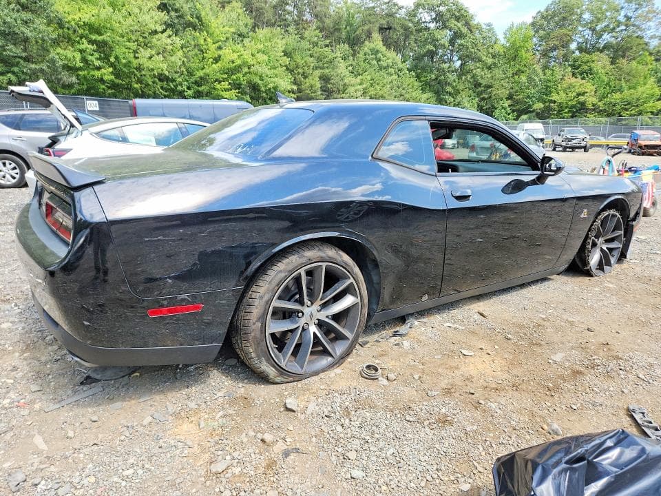 2017 DODGE CHALLENGER R/T 392 3
