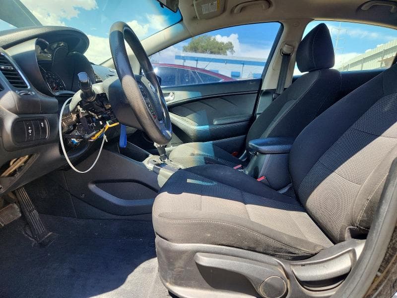 2018 KIA FORTE LX 7