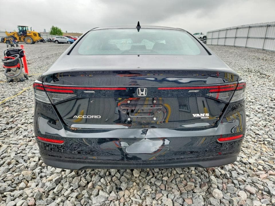 2025 HONDA ACCORD SE 6