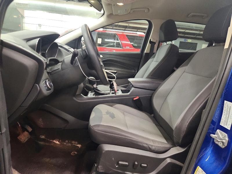 2017 FORD ESCAPE SE 7