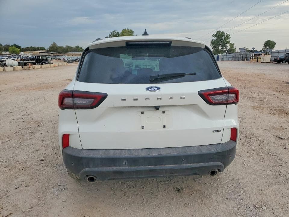 2025 FORD ESCAPE ST LINE 6