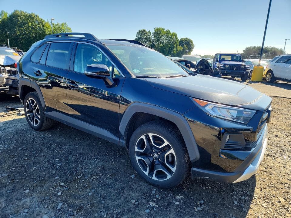2020 TOYOTA RAV4 ADVENTURE 4
