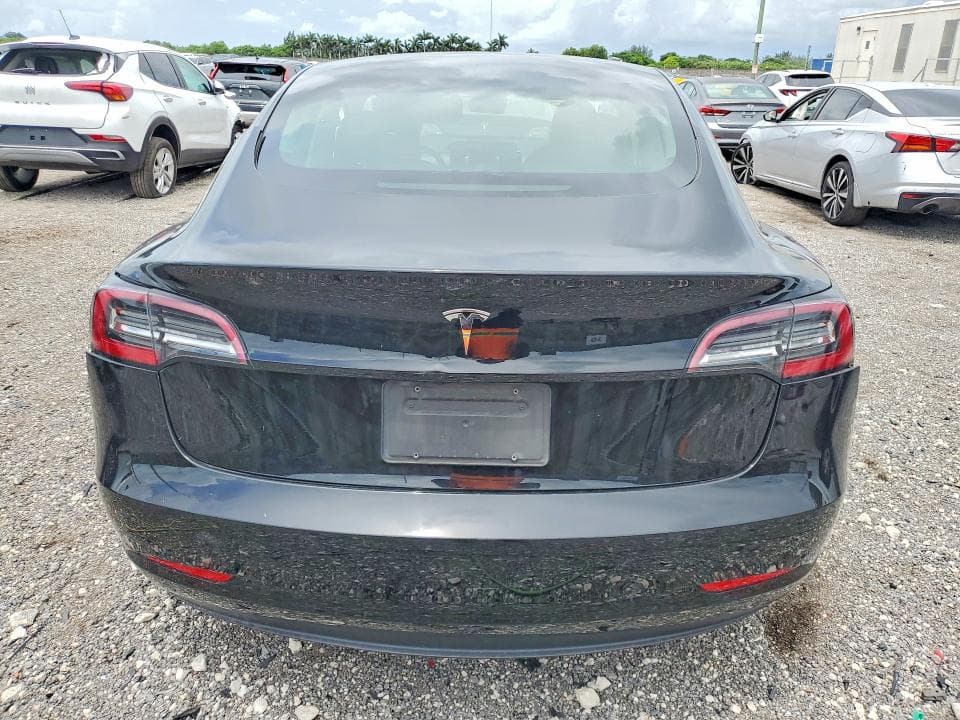 2020 TESLA MODEL 3 6