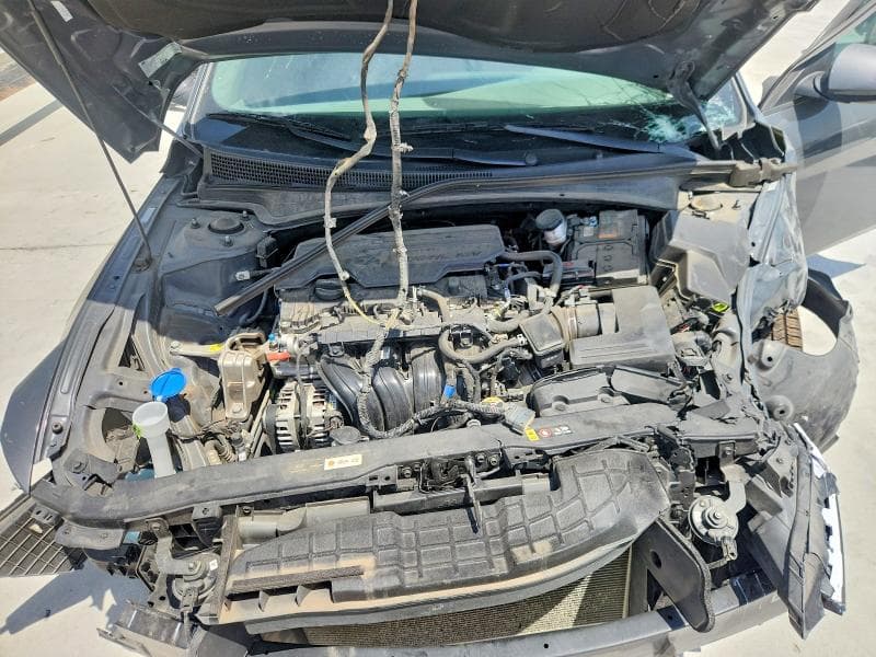 2024 HYUNDAI ELANTRA SE 11