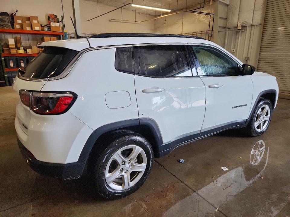 2023 JEEP COMPASS LATITUDE 3