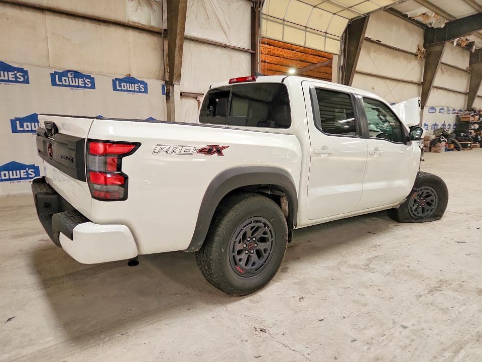 2026 NISSAN FRONTIER PRO-4X 3