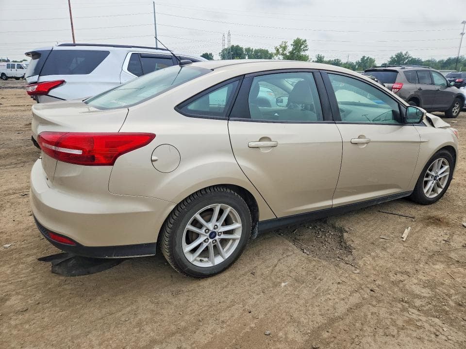 2017 FORD FOCUS SE 3