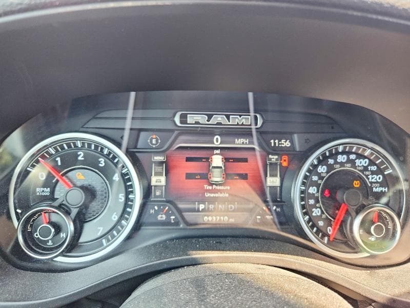 2019 RAM 1500 LARAMIE 9