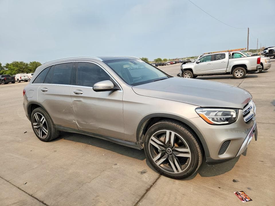 2020 MERCEDES-BENZ GLC 300 4