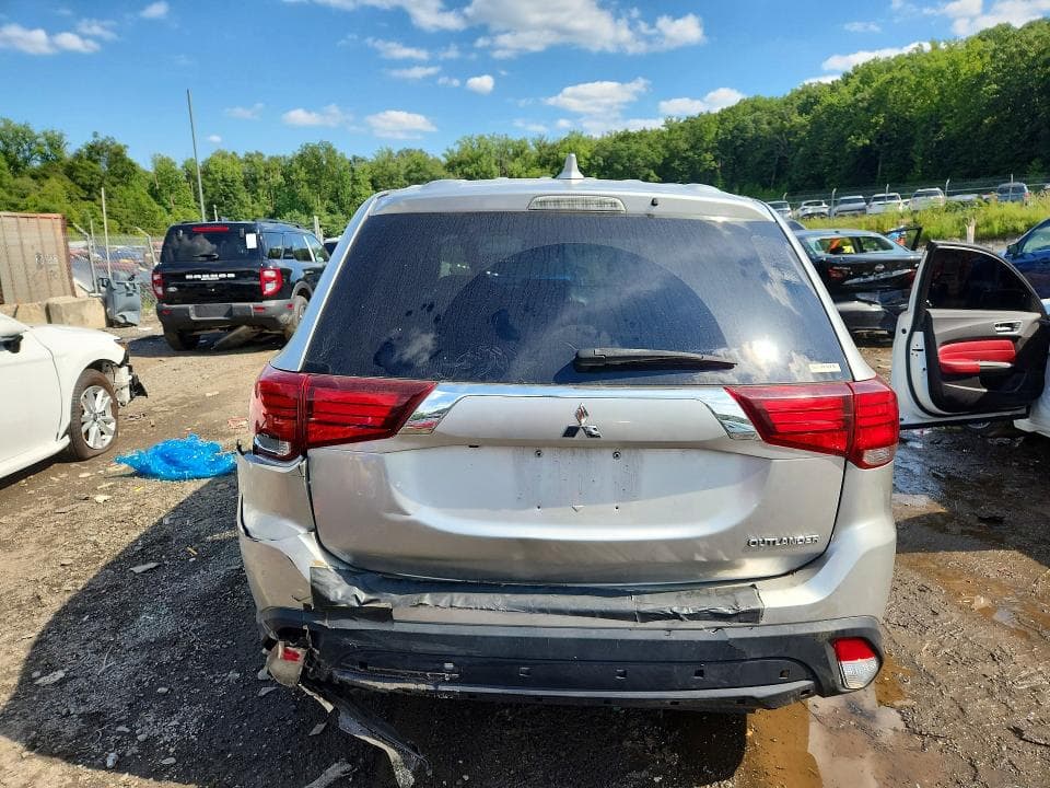 2020 MITSUBISHI OUTLANDER SE 6