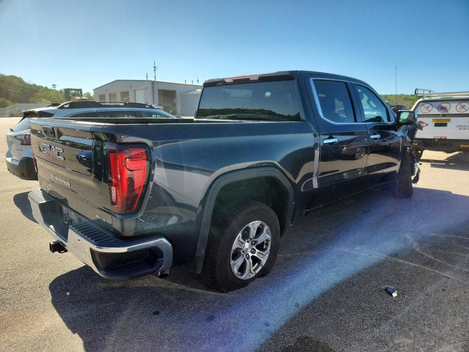 2025 GMC SIERRA C1500 SLT 3