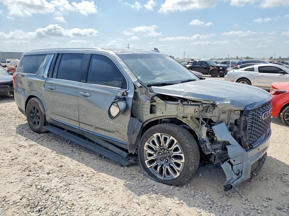 2023 GMC YUKON XL DENALI ULTIMATE 4