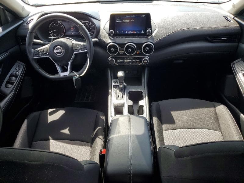 2025 NISSAN SENTRA SV 8