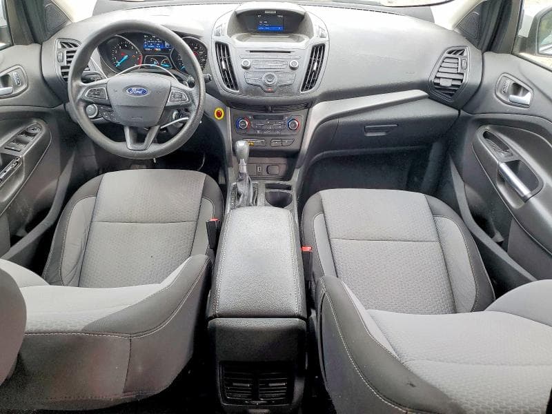 2017 FORD ESCAPE SE 8