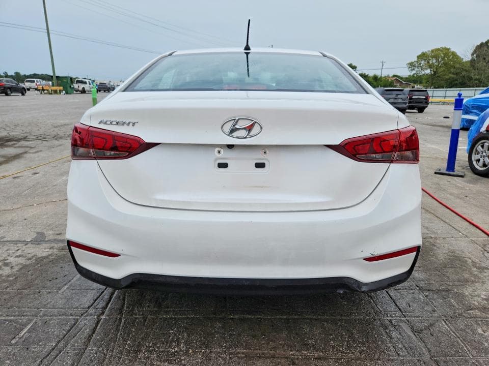 2020 HYUNDAI ACCENT SE 6