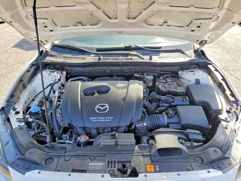 2018 MAZDA 3 TOURING 11