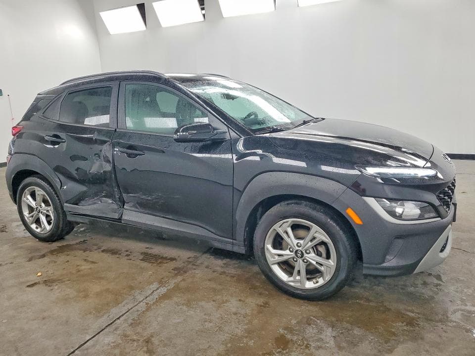 2023 HYUNDAI KONA SEL 4
