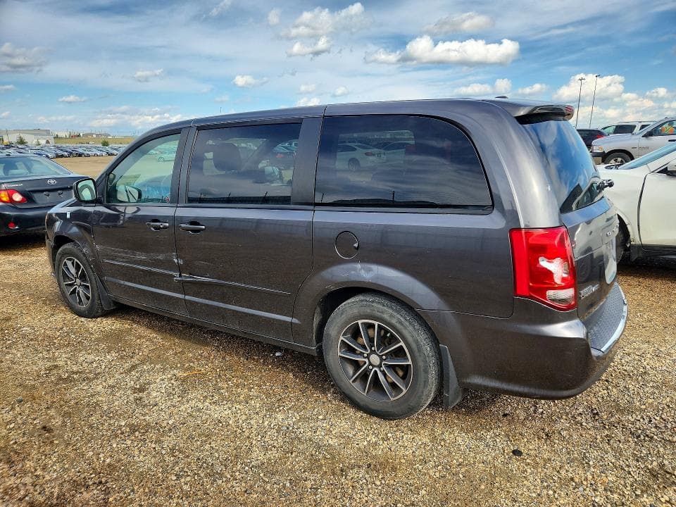 2017 DODGE GRAND CARAVAN SE 2