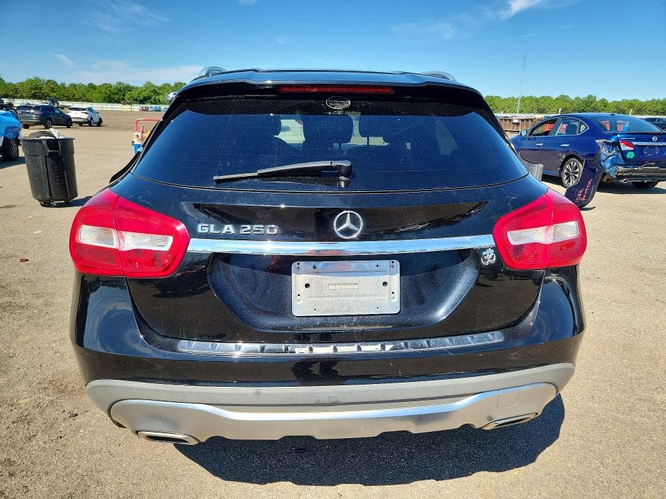2019 MERCEDES-BENZ GLA 250 6