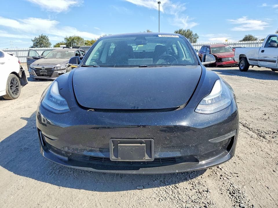 2019 TESLA MODEL 3 5
