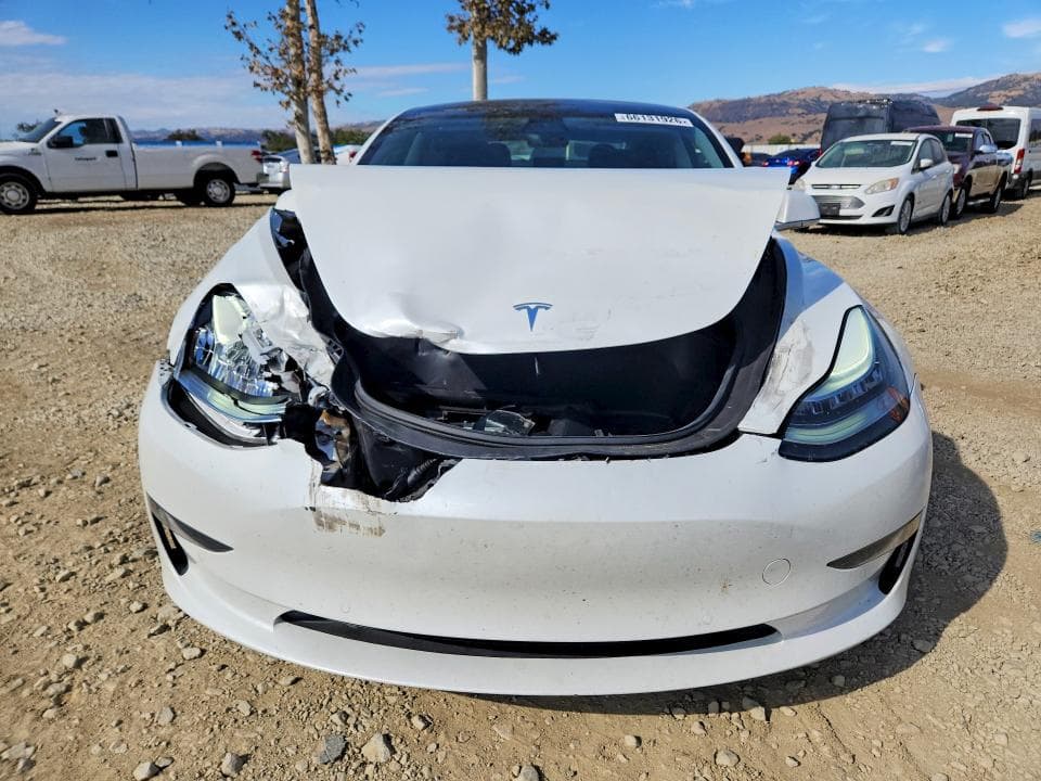 2020 TESLA MODEL 3 5