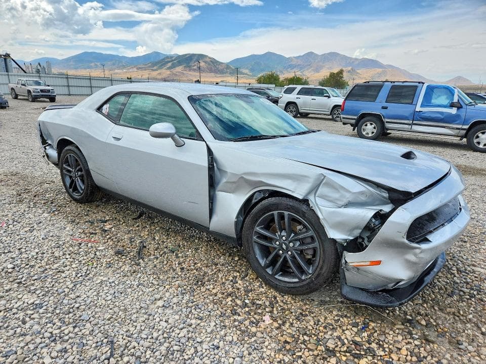 2019 DODGE CHALLENGER GT 4