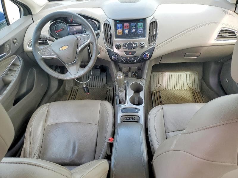 2018 CHEVROLET CRUZE PREMIER 8