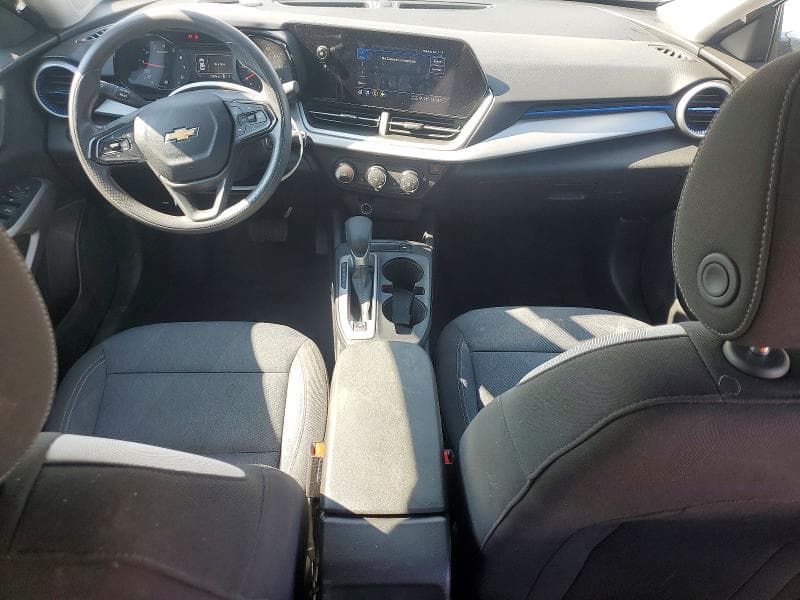 2024 CHEVROLET TRAX LS 8