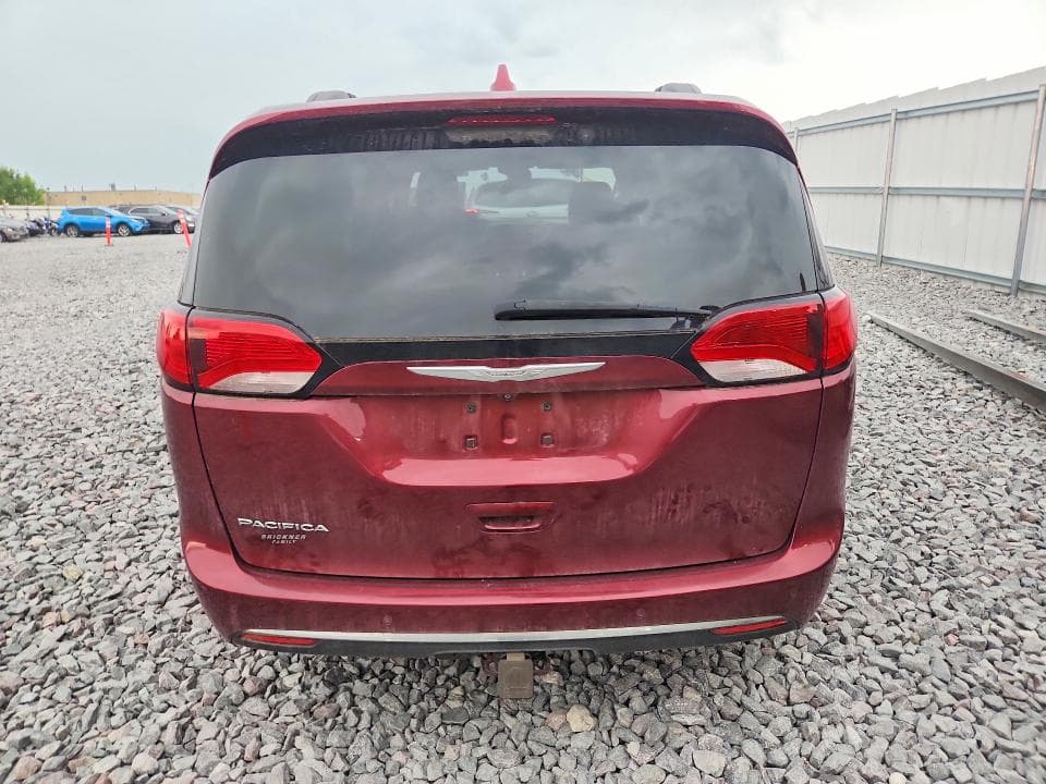 2017 CHRYSLER PACIFICA TOURING L 6