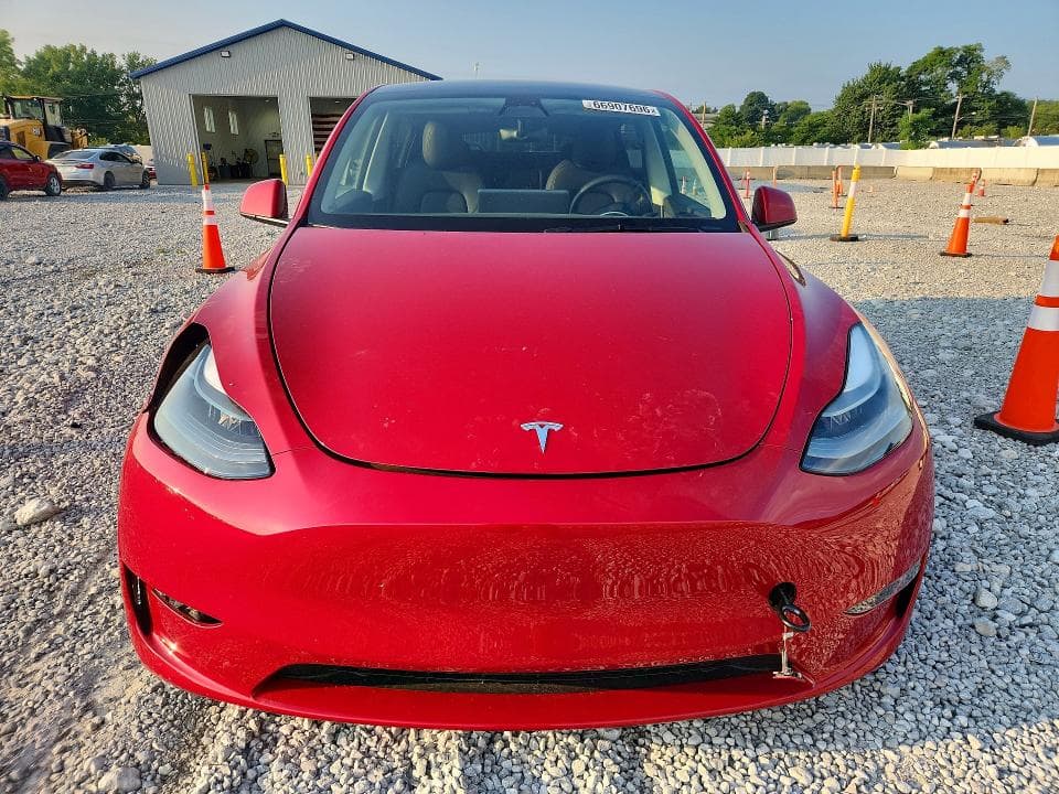 2023 TESLA MODEL Y 5