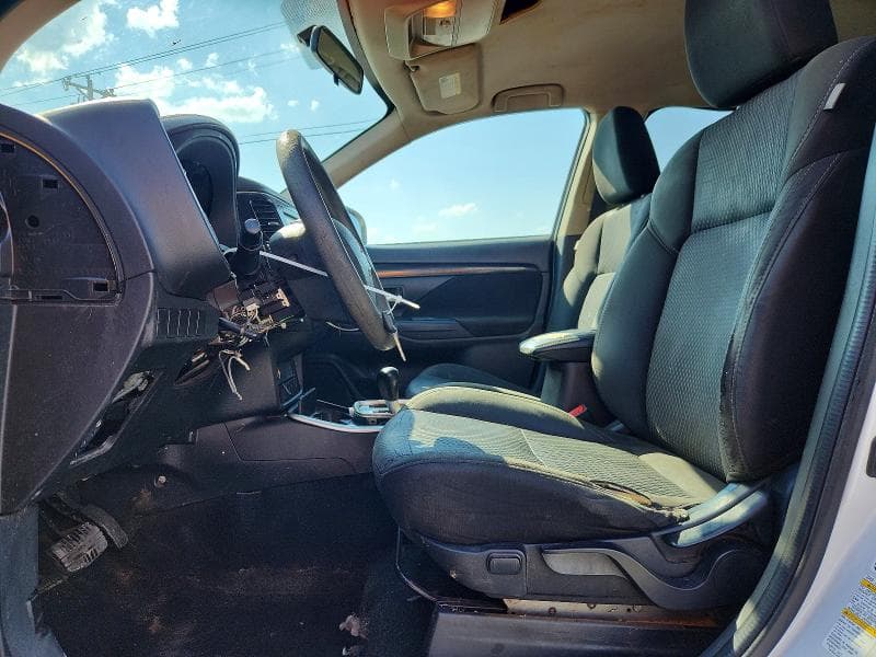 2020 MITSUBISHI OUTLANDER ES 7