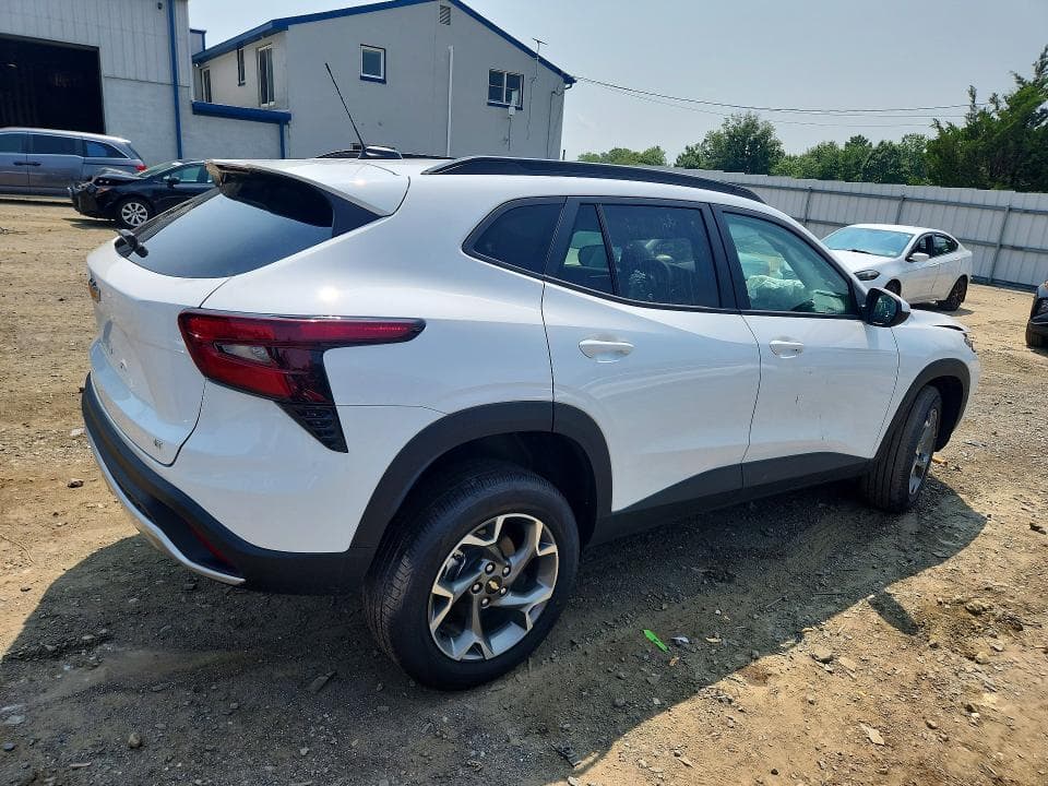 2026 CHEVROLET TRAX 1LT 3
