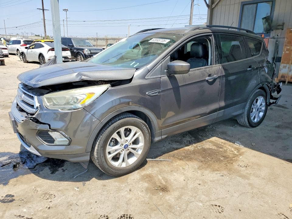 2017 FORD ESCAPE SE - 1