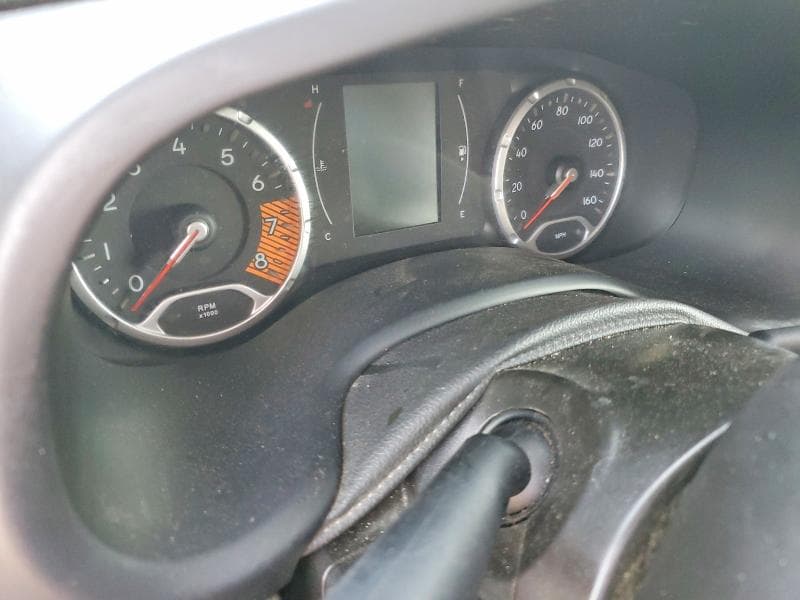 2020 JEEP RENEGADE LATITUDE 9