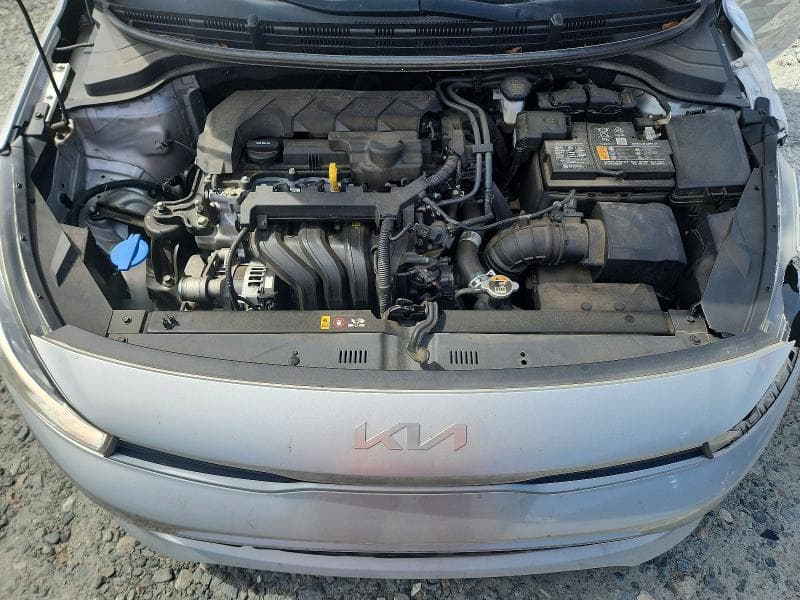 2022 KIA RIO S 11
