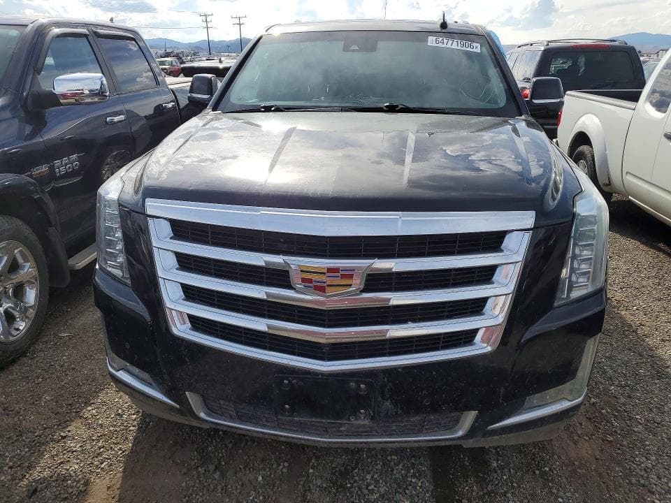 2018 CADILLAC ESCALADE ESV LUXURY 5