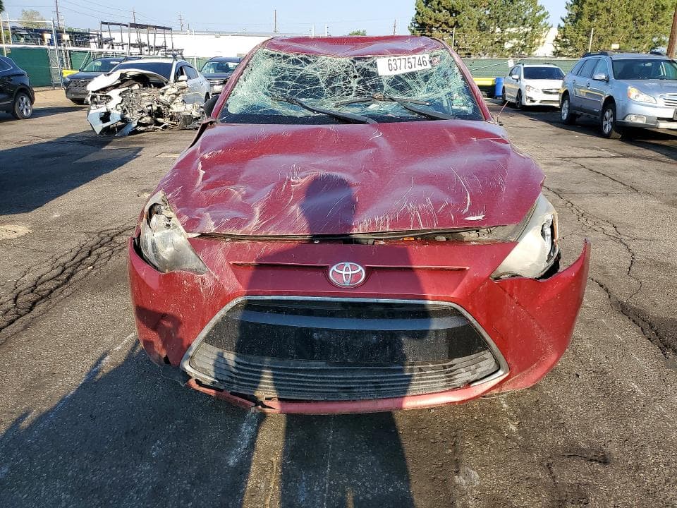 2017 TOYOTA YARIS IA BASE 5