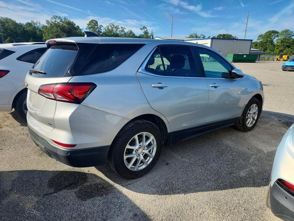 2022 CHEVROLET EQUINOX LT 3