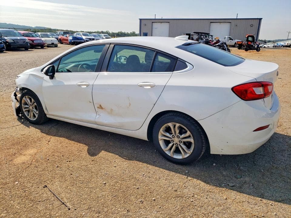 2019 CHEVROLET CRUZE LT 2