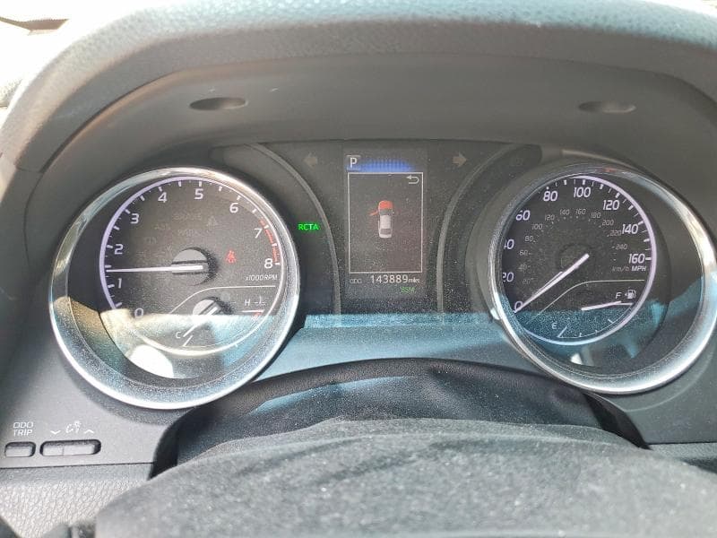 2018 TOYOTA CAMRY SE 9