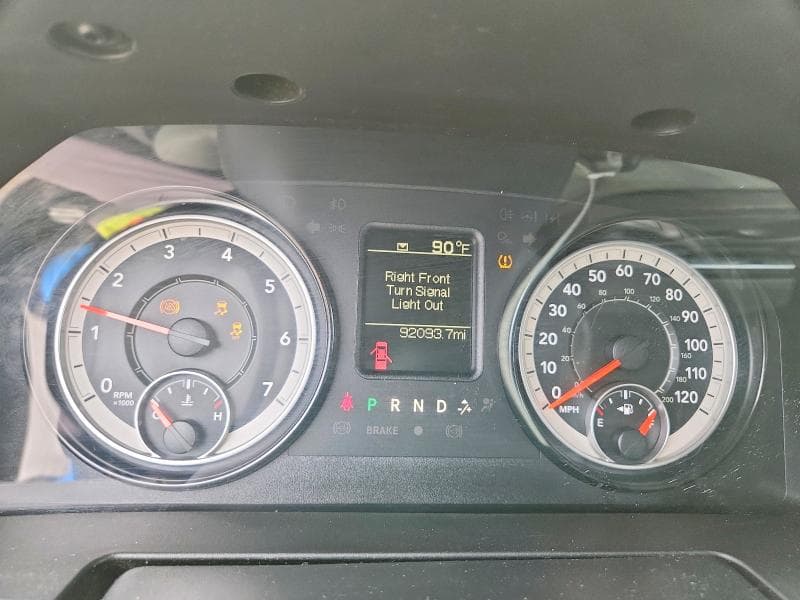 2019 RAM 1500 CLASSIC TRADESMAN 9