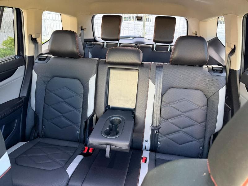 2025 VOLKSWAGEN ATLAS PEAK EDITION SE PEAK EDITION SE 11