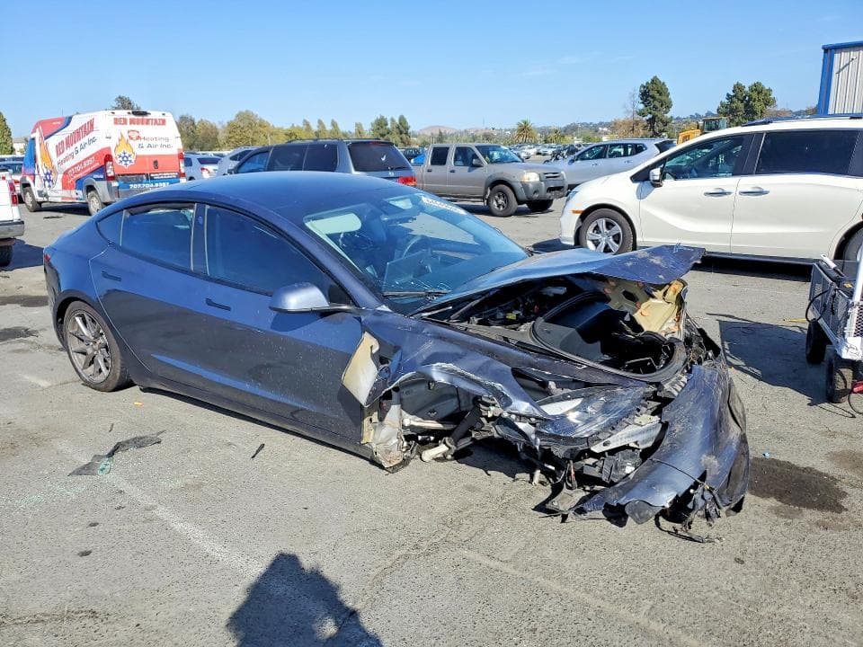 2022 TESLA MODEL 3 4