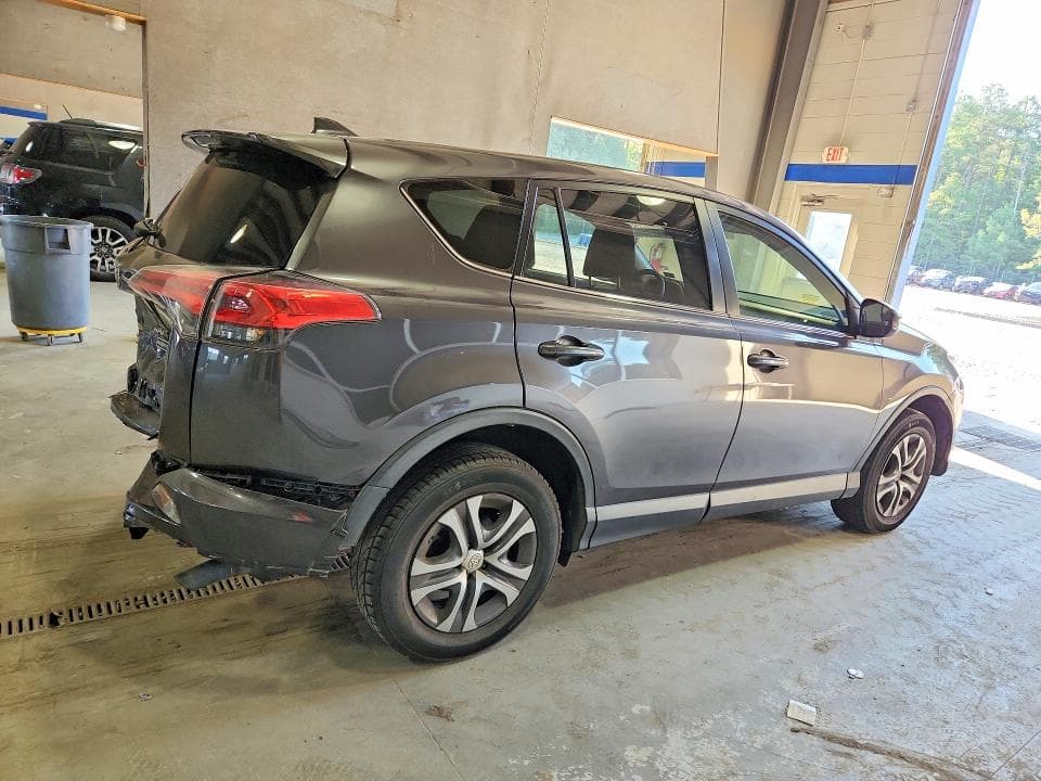 2018 TOYOTA RAV4 LE 3