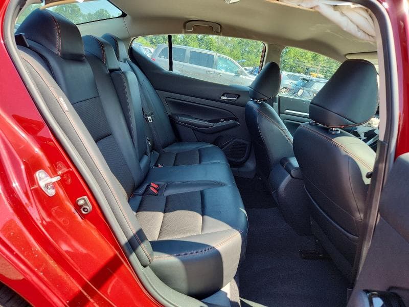 2024 NISSAN ALTIMA SR 10